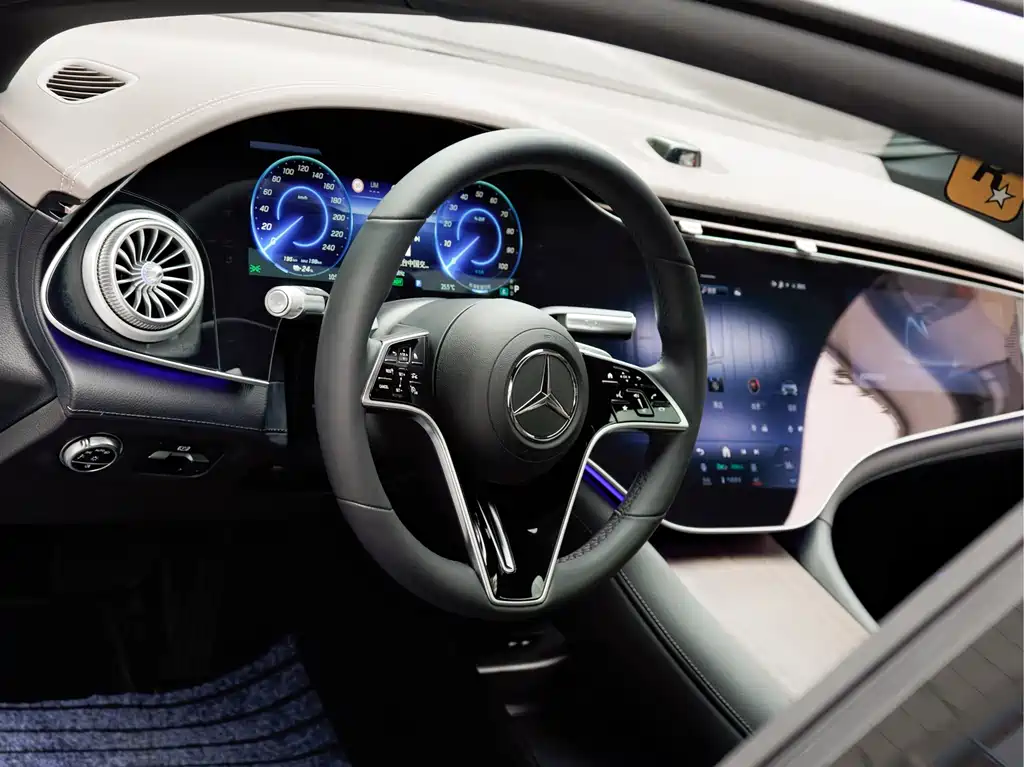 Mercedes-Benz EQS 2023 450+