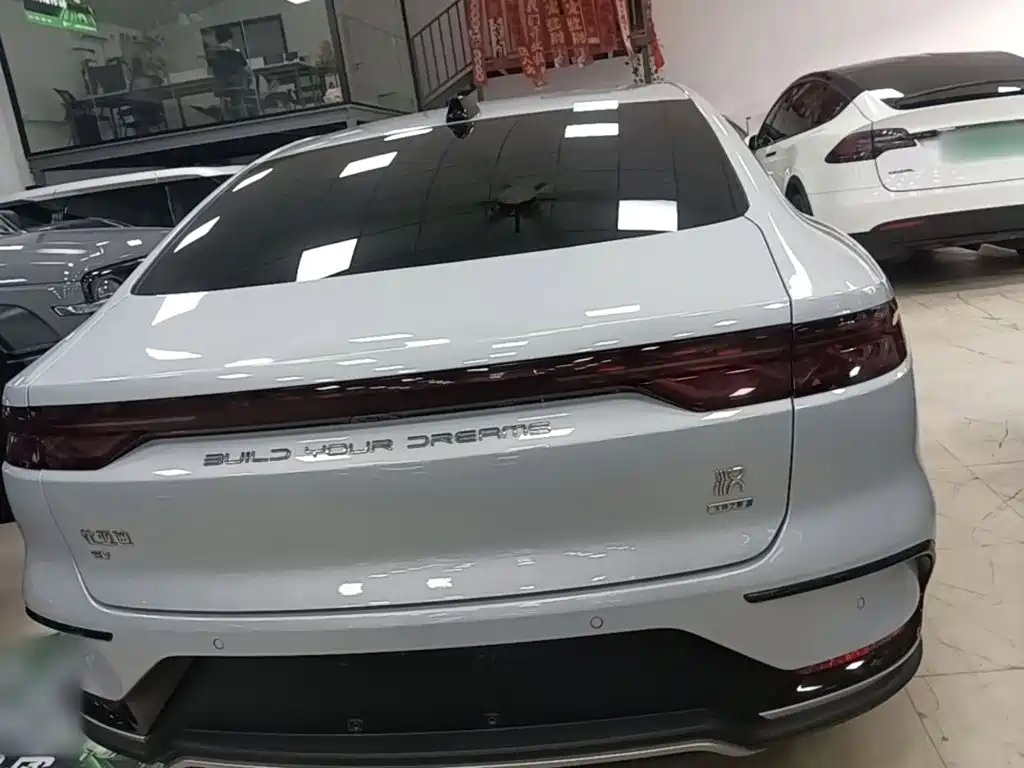 BYD Han — миниатюра 6