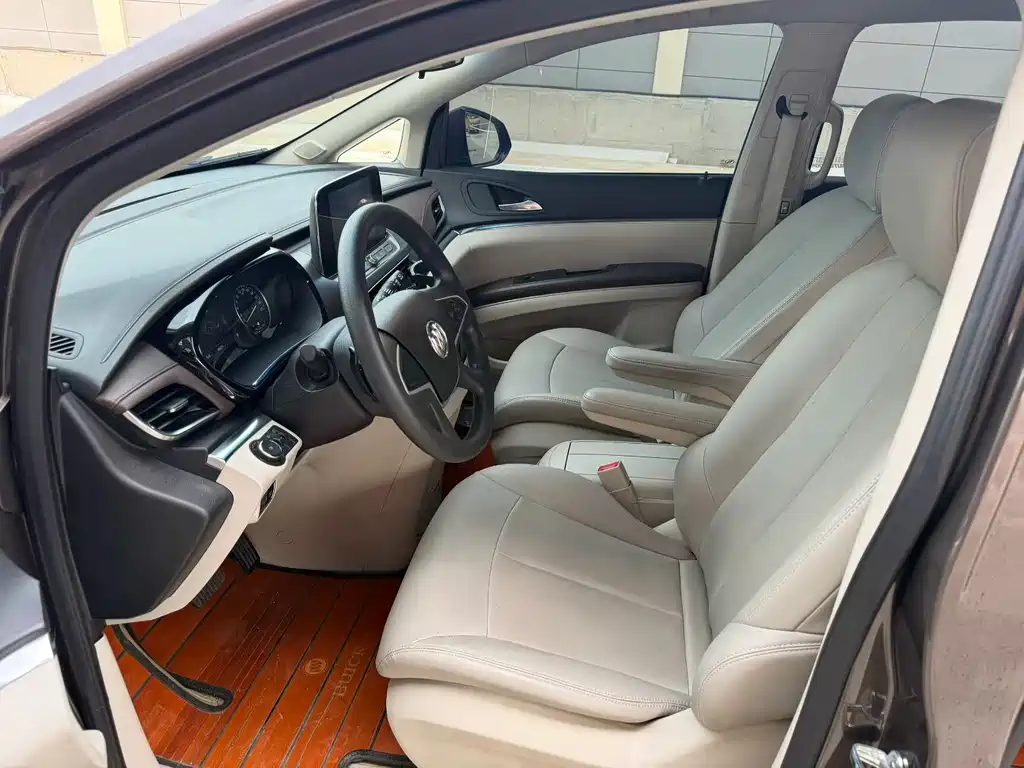 Buick GL8 — миниатюра 4