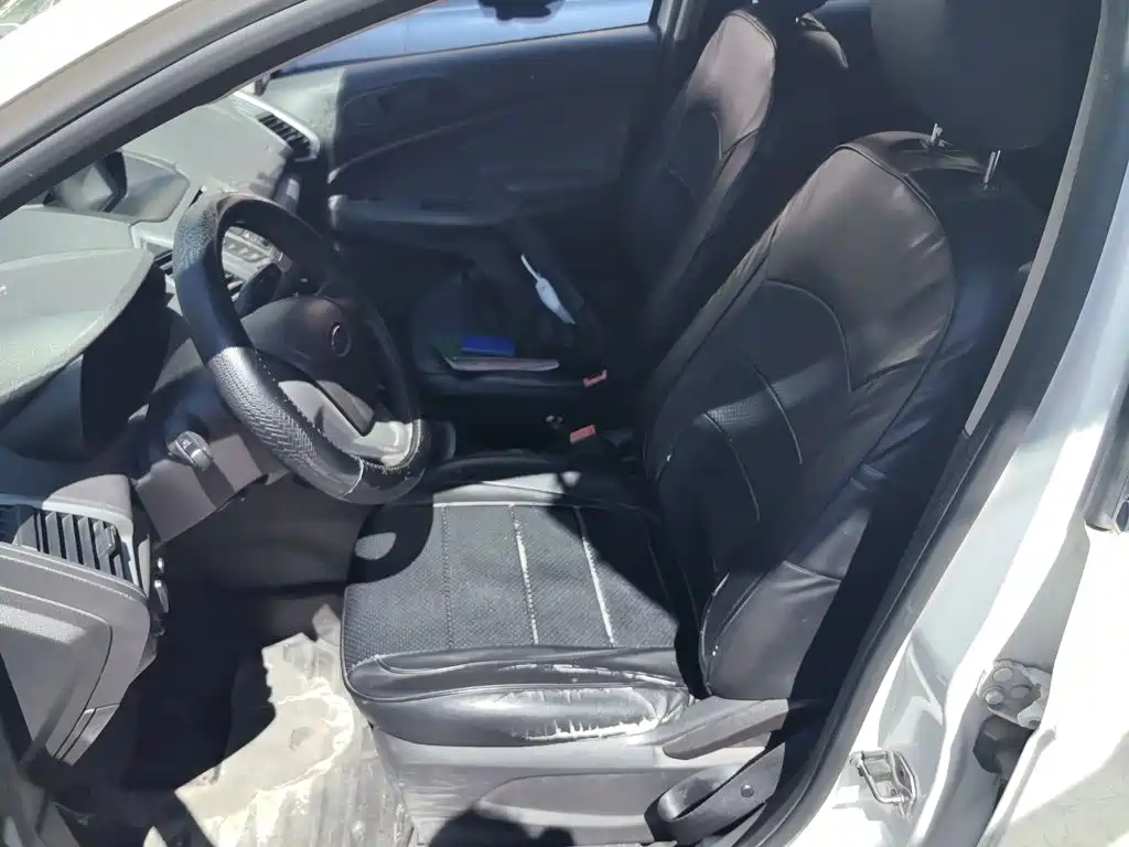 Ford Ecosport — миниатюра 16