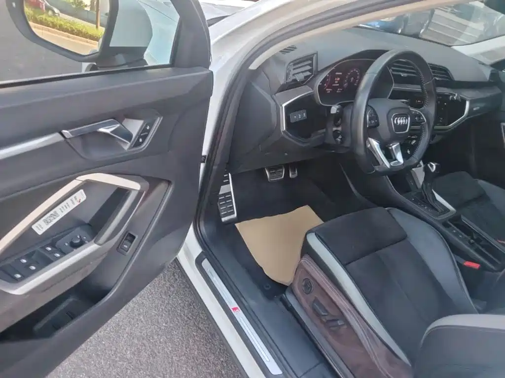 Audi Q3 — миниатюра 16