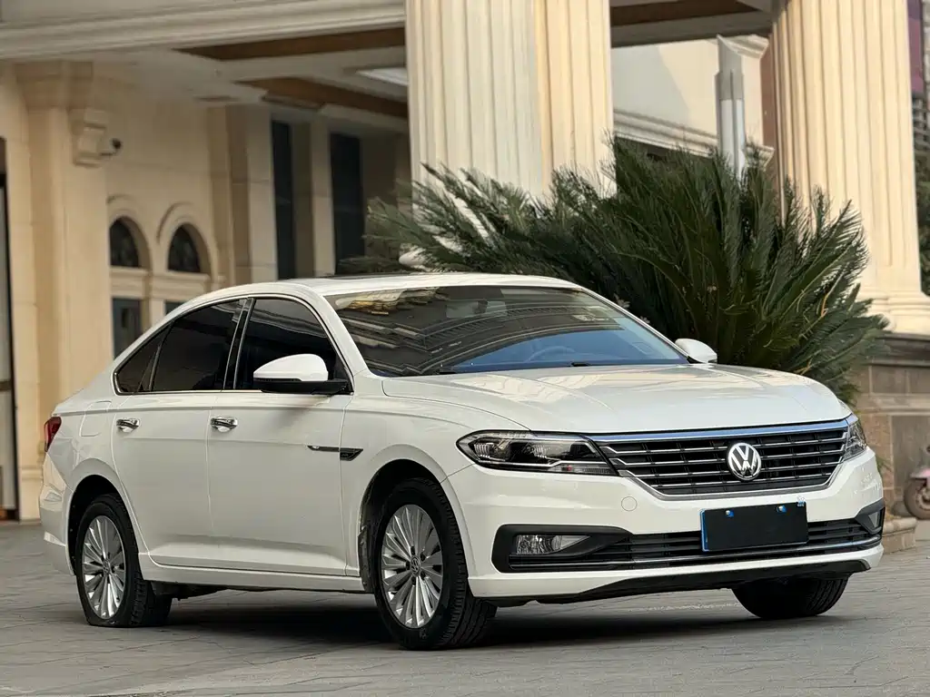 Volkswagen Lavida — миниатюра 3