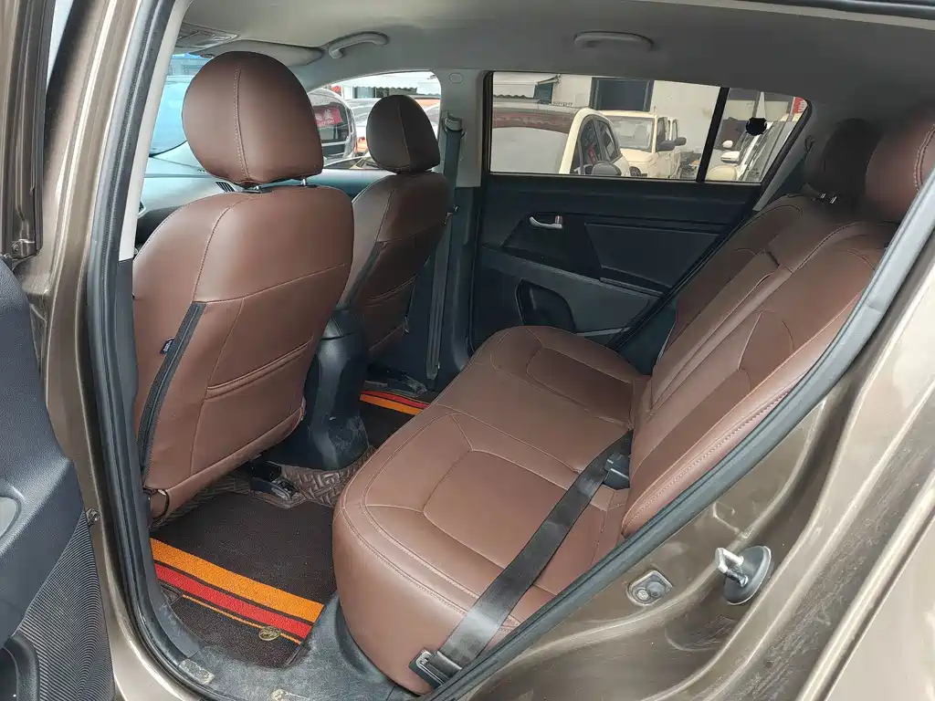 Kia Sportage — миниатюра 7