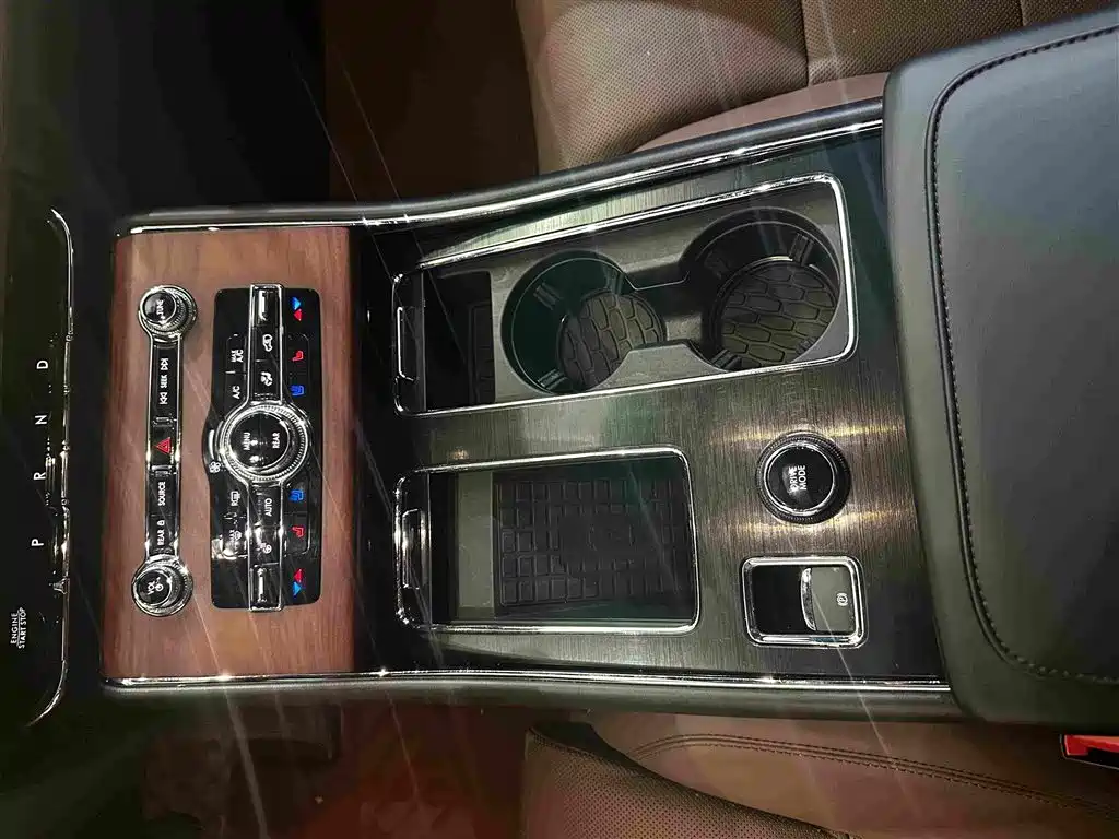 Lincoln Aviator — миниатюра 10