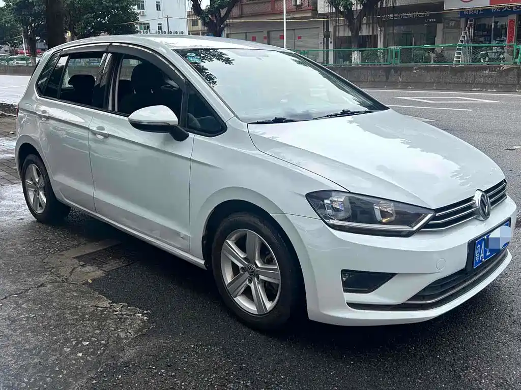 VOLKSWAGEN GOLF*JIAYU