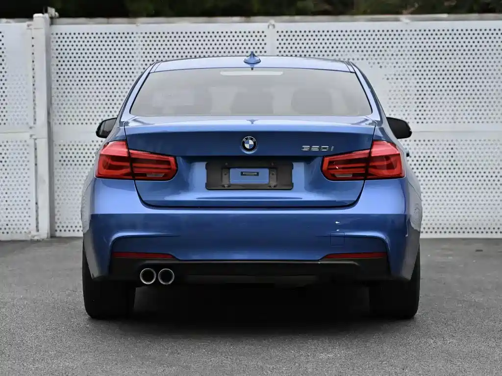 BMW 3 Series — миниатюра 10