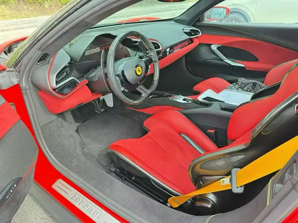 Ferrari 296 2021 3.0T V6 GTB
