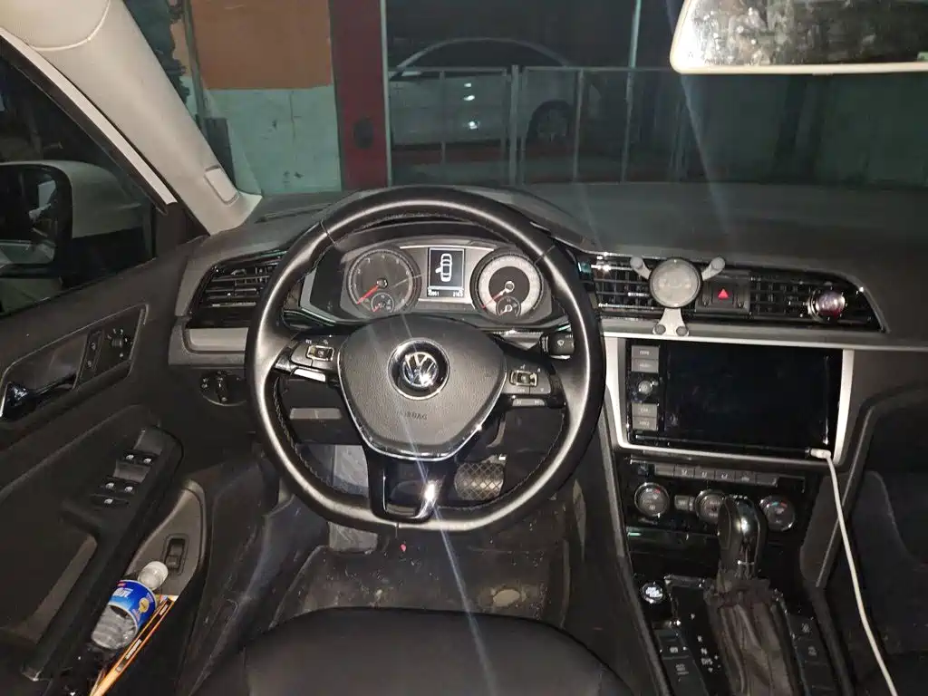 Volkswagen Lamando — миниатюра 11