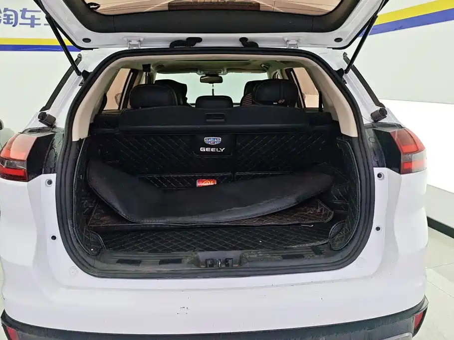 Geely Boyue — миниатюра 4