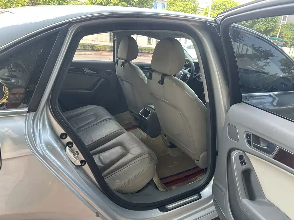 Audi A4L — миниатюра 5