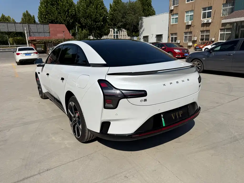 XPeng MONA M03 — миниатюра 10