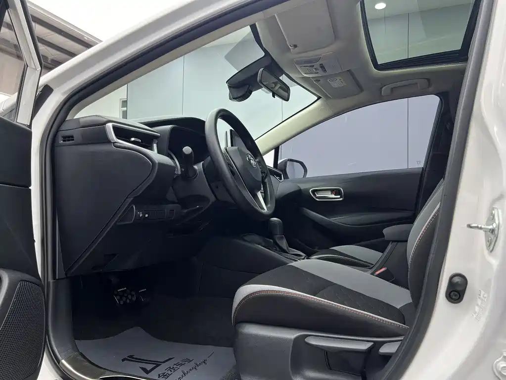 Toyota Corolla — миниатюра 7