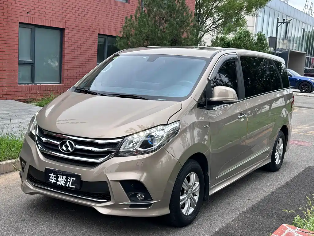 Maxus G10
