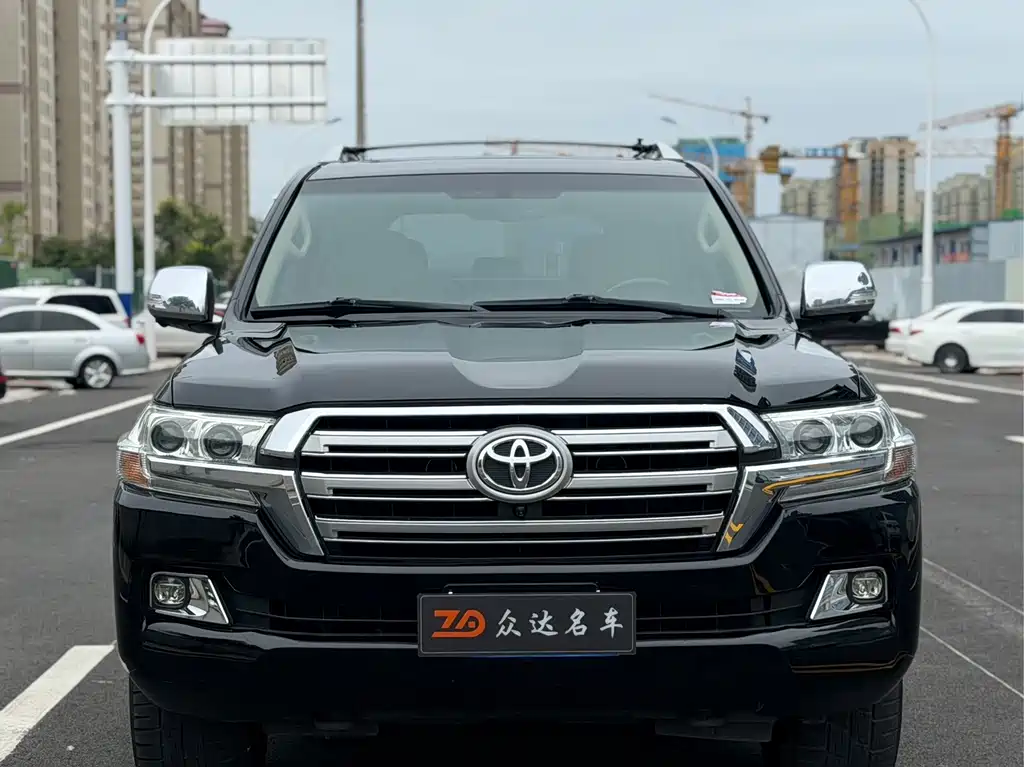Toyota Land Cruiser — миниатюра 2