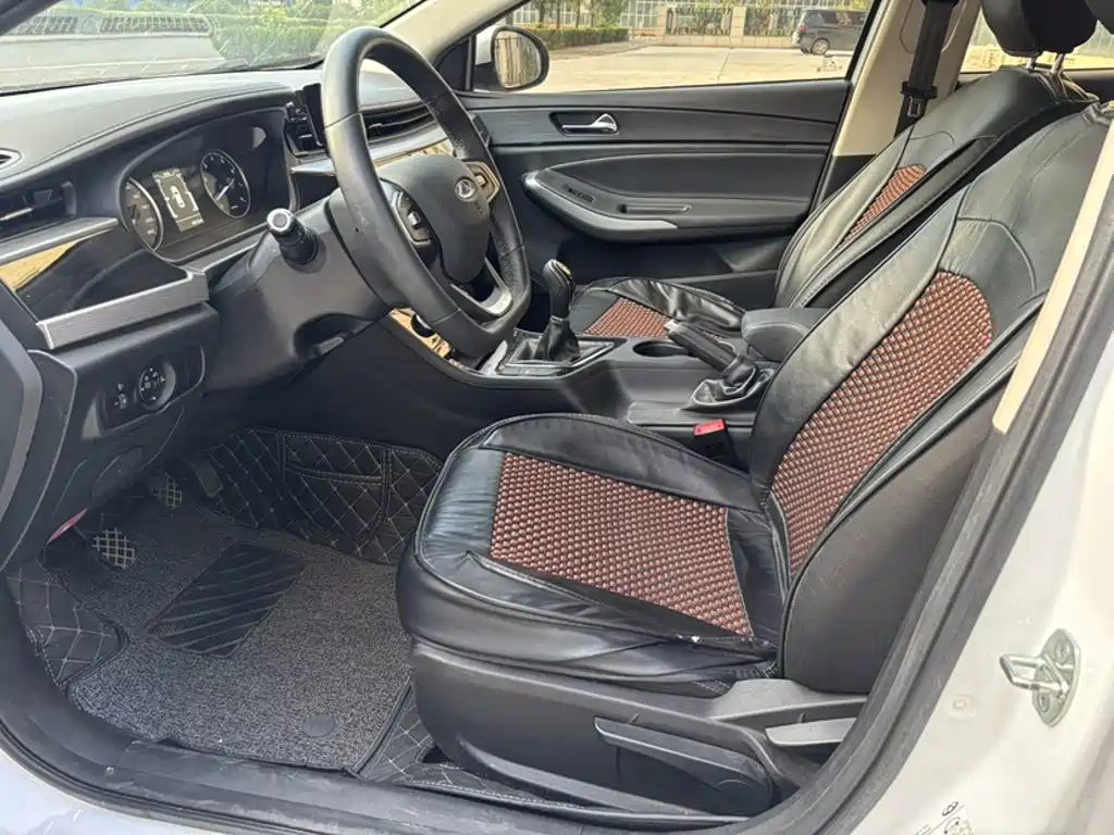 Chery Arrizo 5 — миниатюра 13
