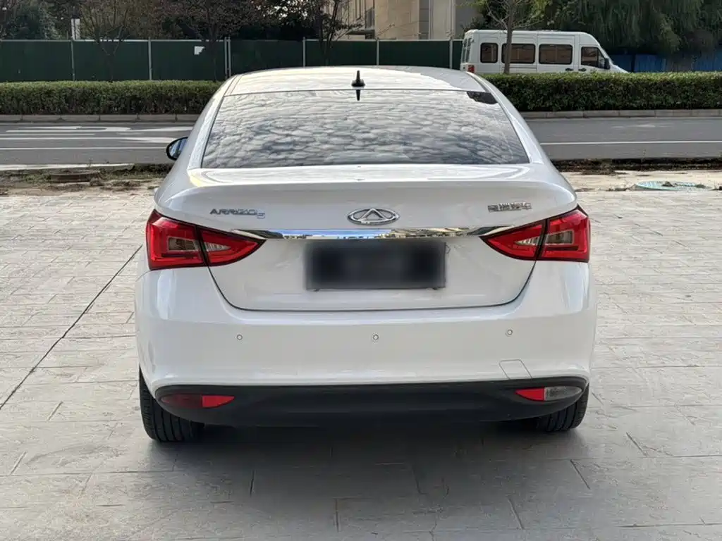 Chery Arrizo 5 — миниатюра 25