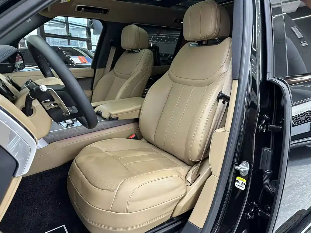 Land Rover Range Rover — миниатюра 5