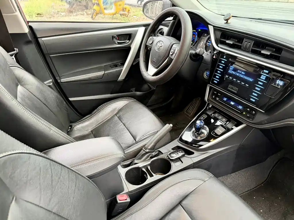 Toyota Corolla — миниатюра 4