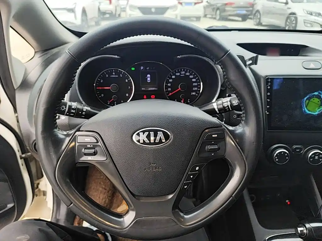 Kia K3 — миниатюра 11