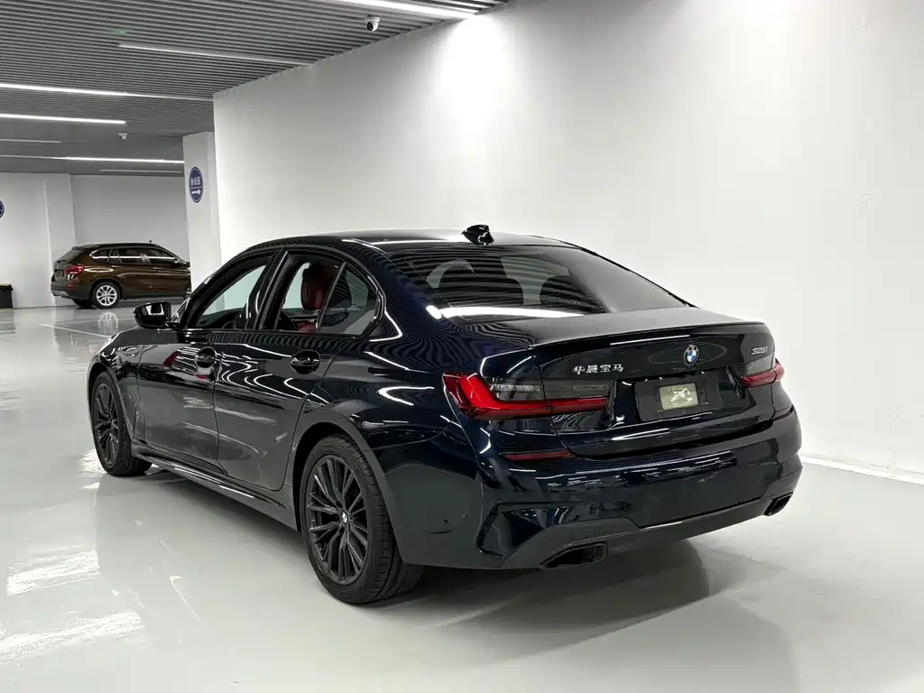 BMW 3 Series — миниатюра 11