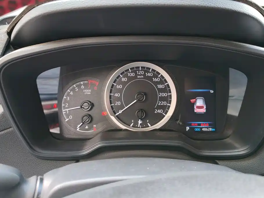 Toyota Corolla Cross — миниатюра 14