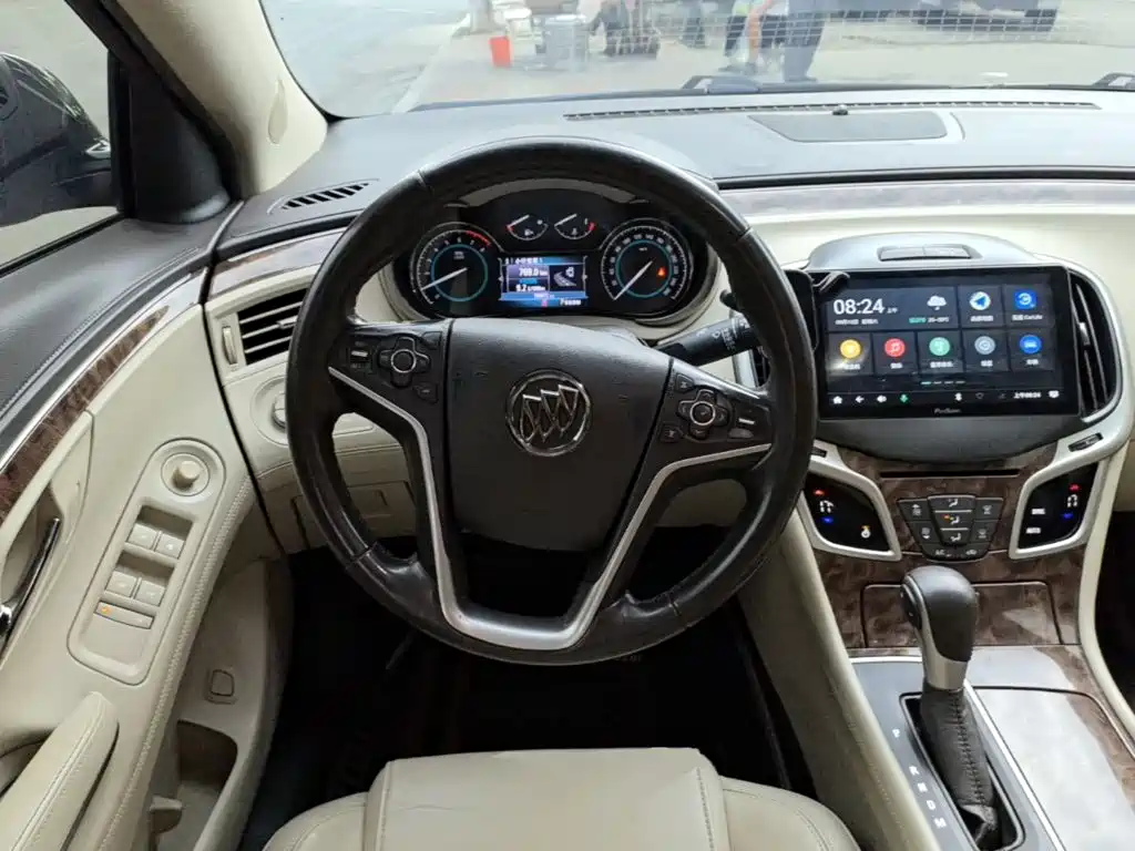 Buick LaCrosse — миниатюра 11