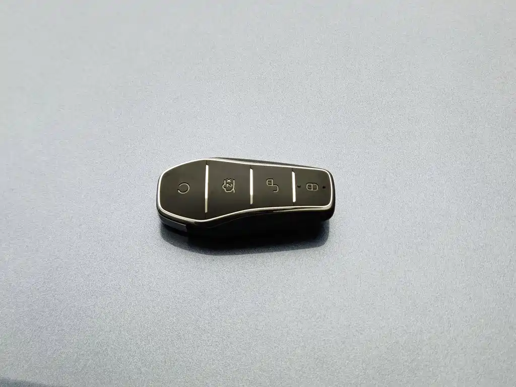 BYD Seal — миниатюра 19