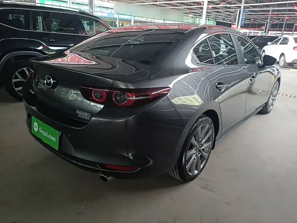 Mazda 3 Axela — миниатюра 7