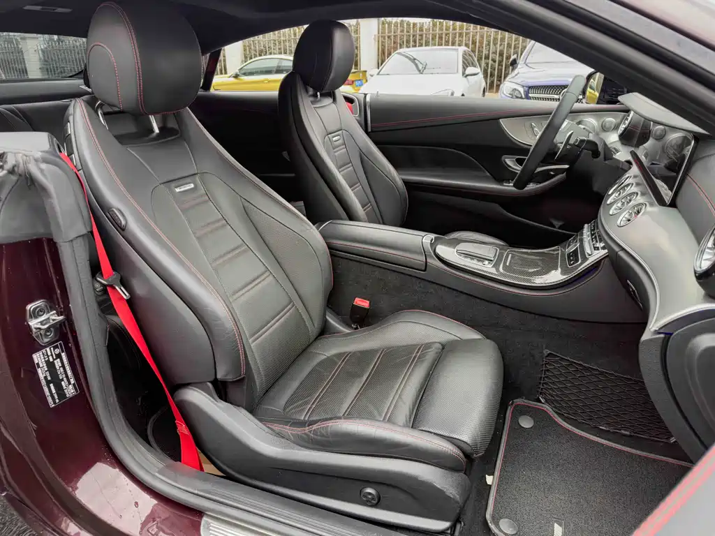 MERCEDES-BENZ E CLASS AMG