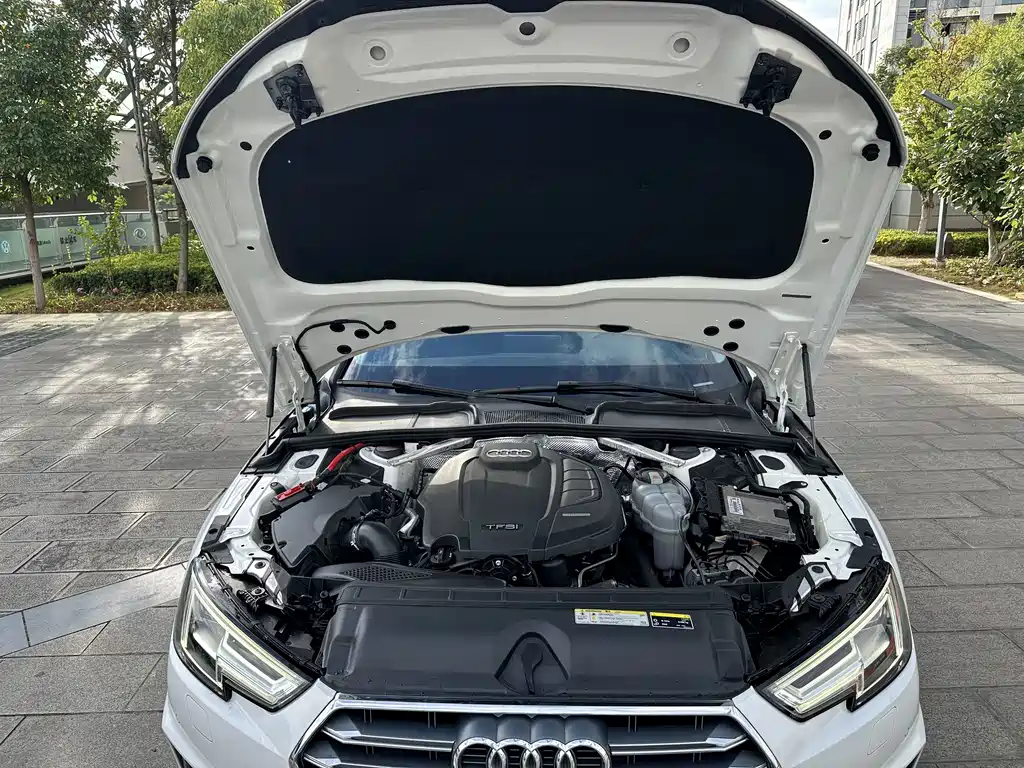 Audi A4L — миниатюра 16