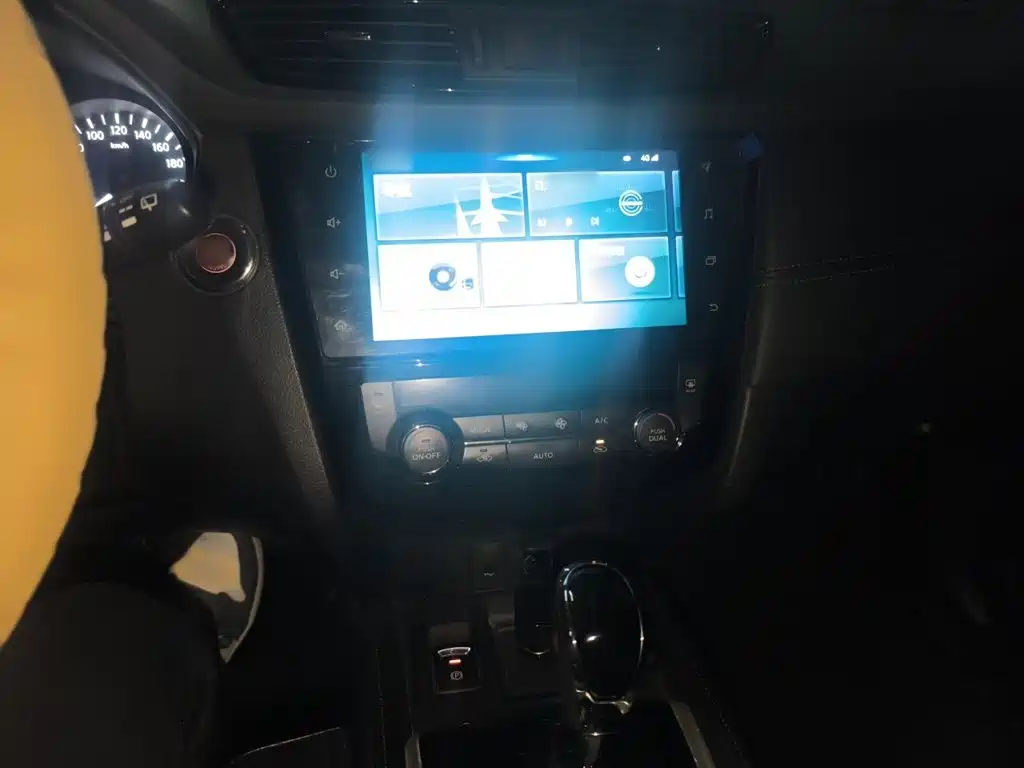 Nissan X-Trail — миниатюра 6