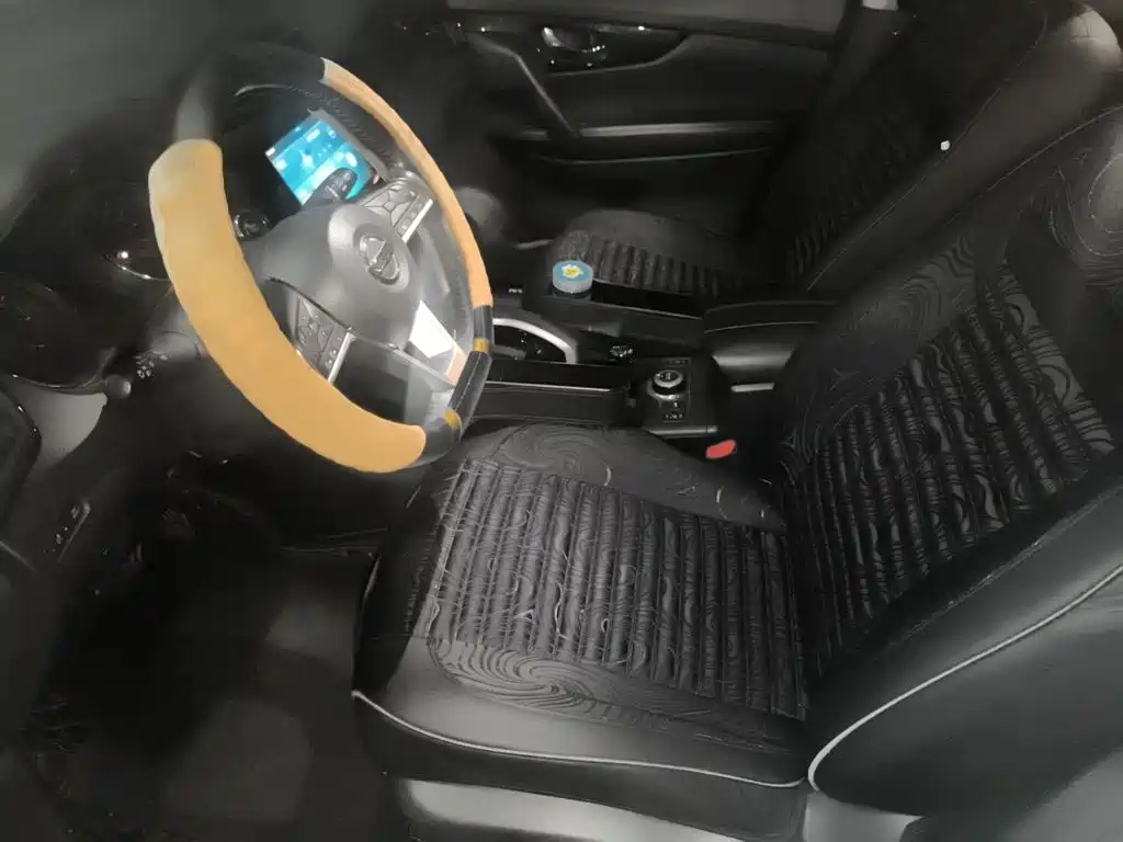 Nissan X-Trail — миниатюра 8