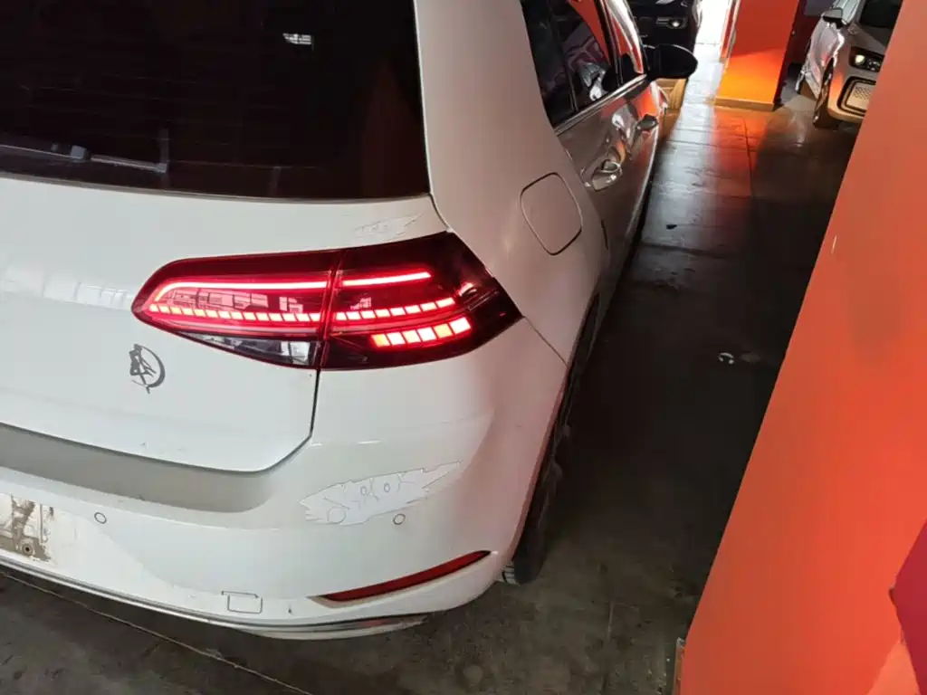Volkswagen Golf — миниатюра 8