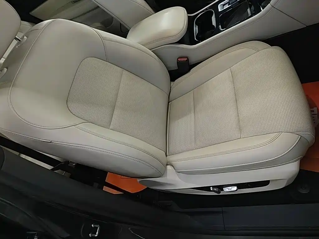 Li Auto Li ONE — миниатюра 25