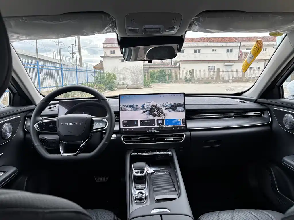 Chery Arrizo 8 PRO — миниатюра 7