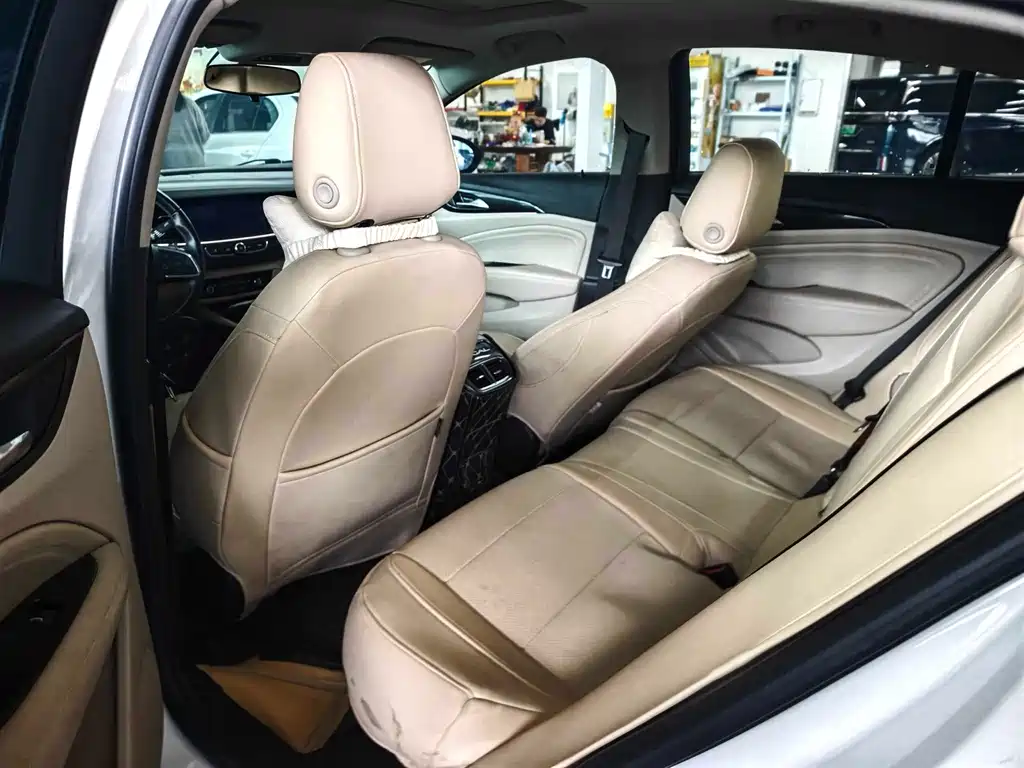Buick Regal — миниатюра 3