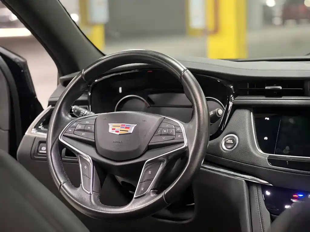 Cadillac XT5 — миниатюра 11