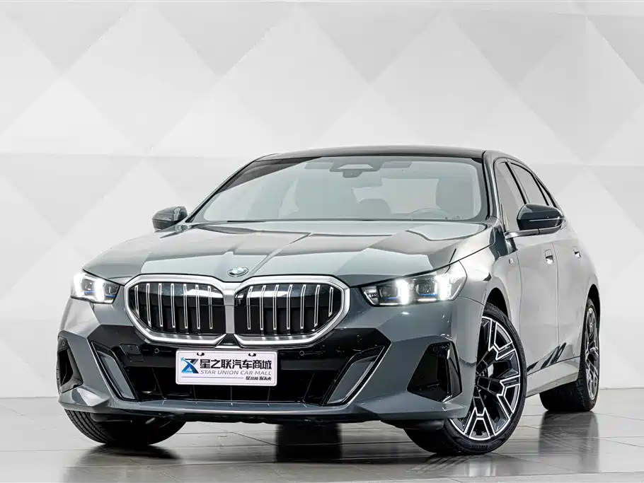 BMW 5 Series — миниатюра 2
