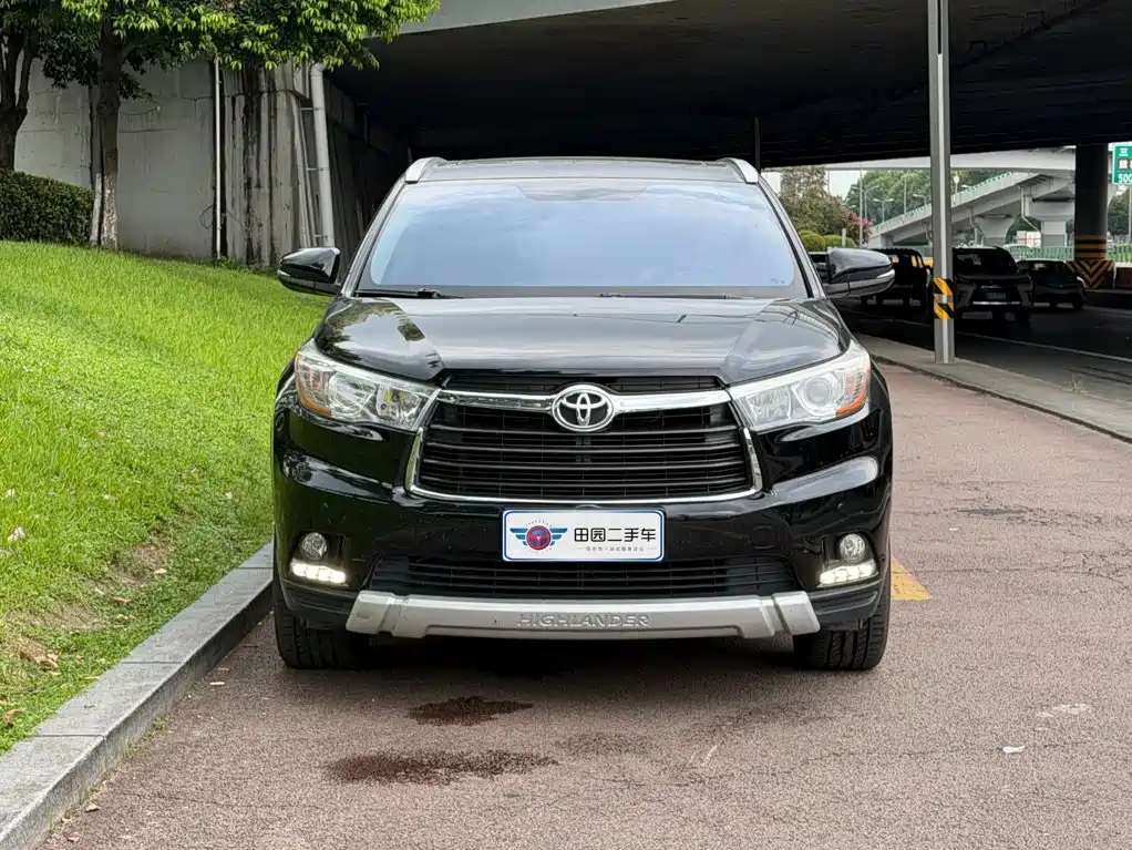 Toyota Highlander — миниатюра 2