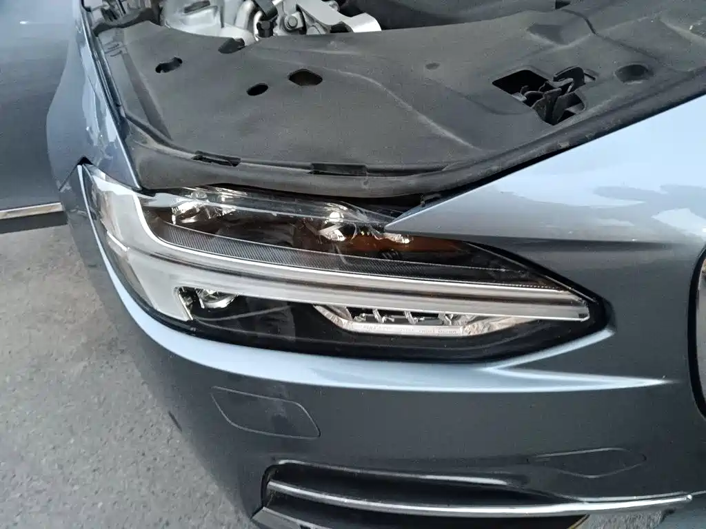 Volvo S90 — миниатюра 24