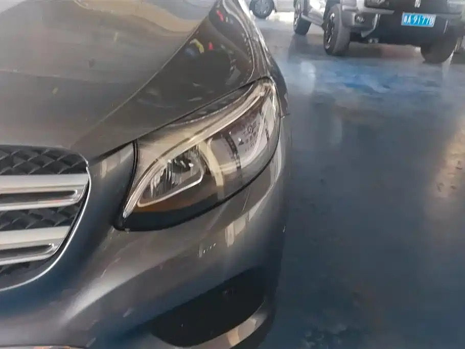 Mercedes-Benz GLC 2016 GLC 260 4MATIC Luxury