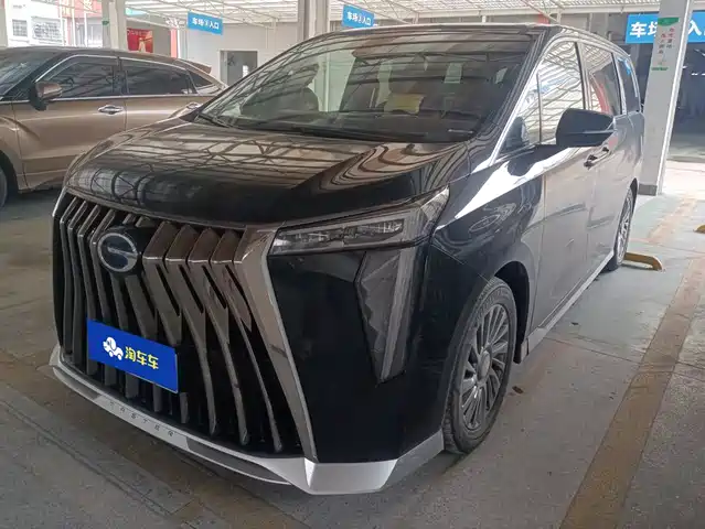 GAC Trumpchi 传祺M8