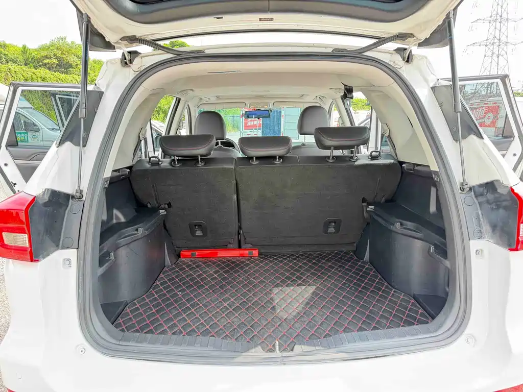 Haval M6 — миниатюра 15
