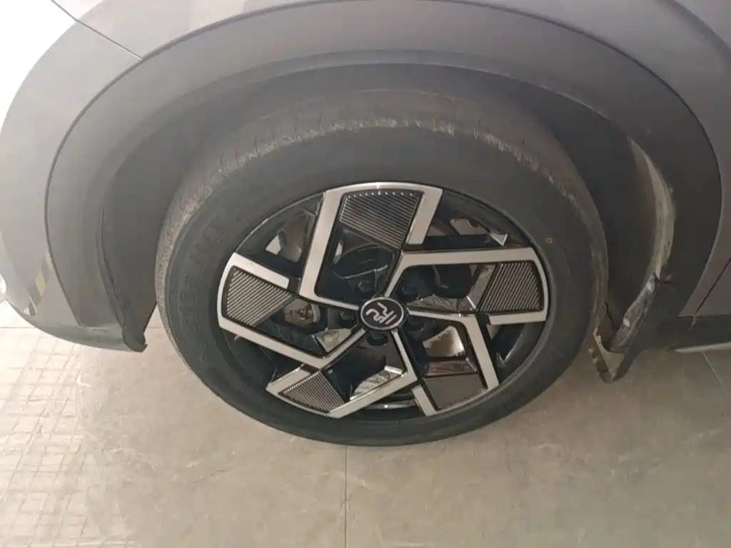 BYD Yuan Plus — миниатюра 23