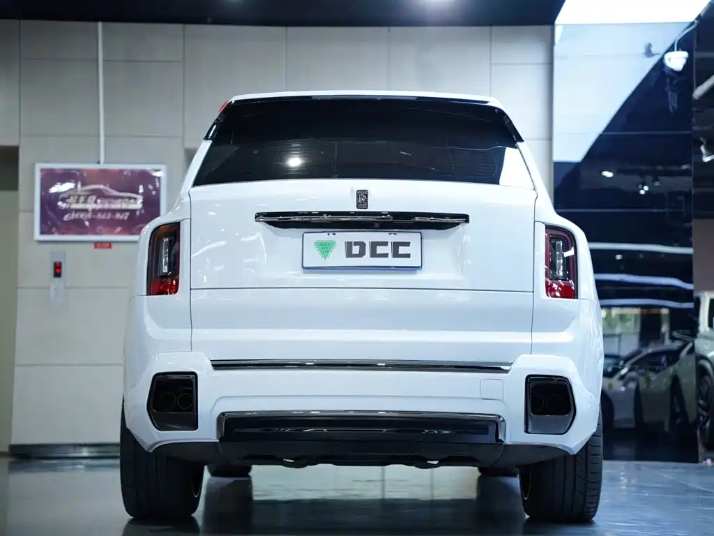 Rolls-Royce Cullinan — миниатюра 14