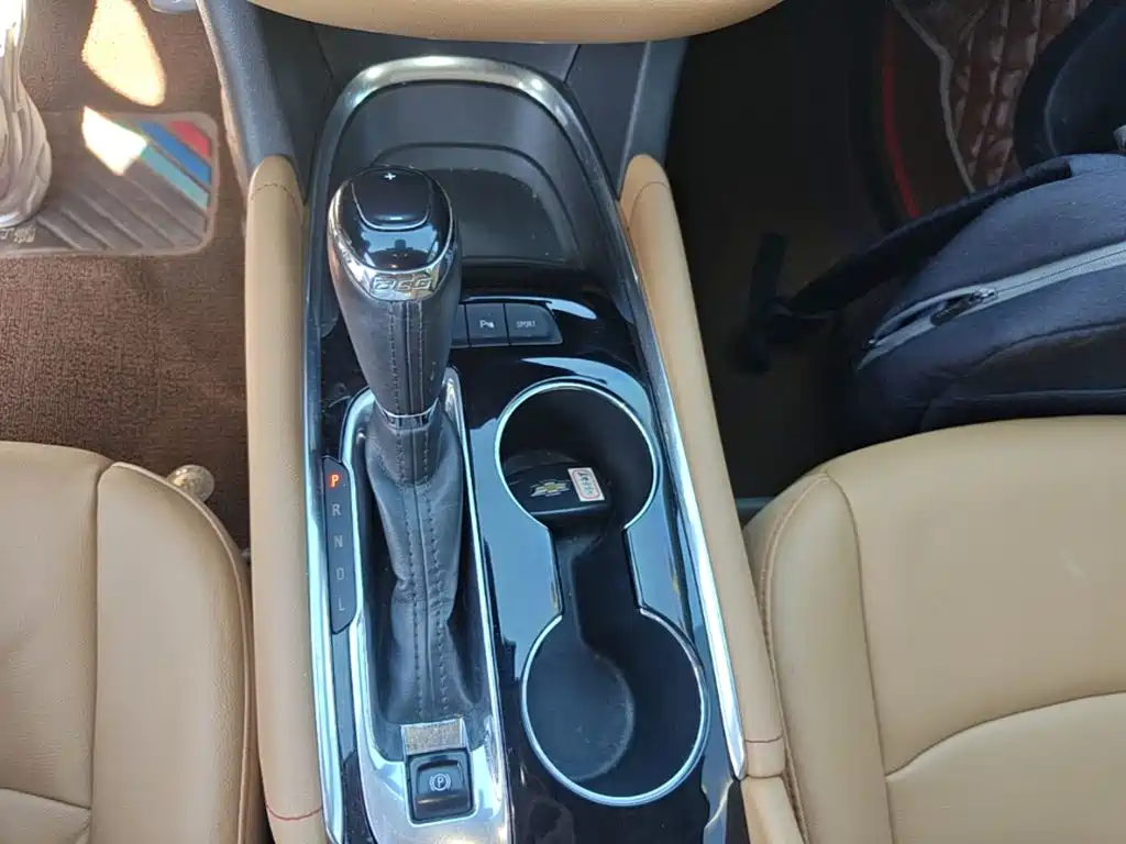 Chevrolet Malibu XL — миниатюра 14