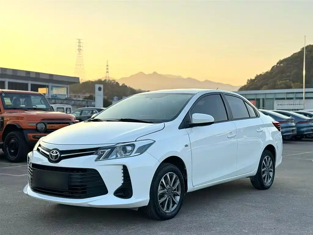 TOYOTA VIOS