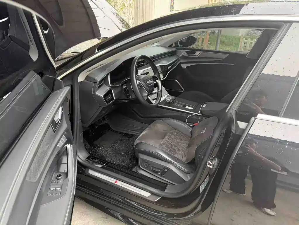 Audi A7L — миниатюра 3