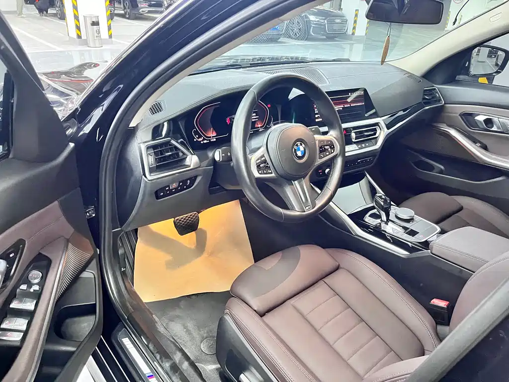BMW 3 Series — миниатюра 4