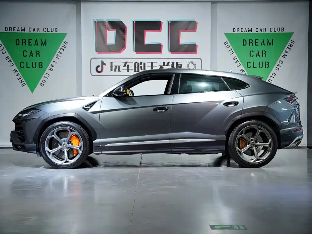Lamborghini Urus — миниатюра 49